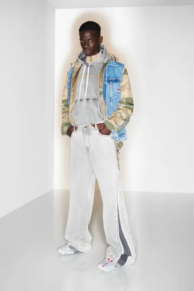 Look 24